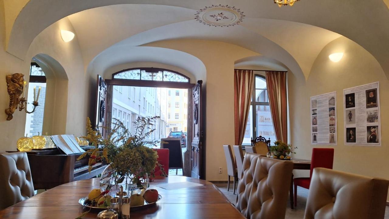 Stadtpalais Bellevue-Suite 3- Zimmer- Maisonettewohnung Mit Dachterrasse Maximal 4 Personen Бауцен Екстериор снимка